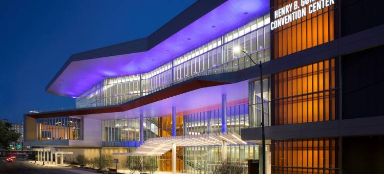 希尔顿帕拉西奥德尔里奥酒店(Hilton Palacio del Rio)图片