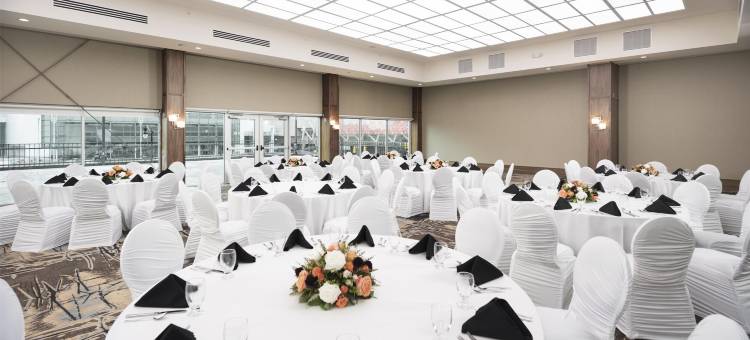底特律庞恰特雷恩堡温德姆酒店(Fort Pontchartrain Detroit, a Wyndham Hotel)图片