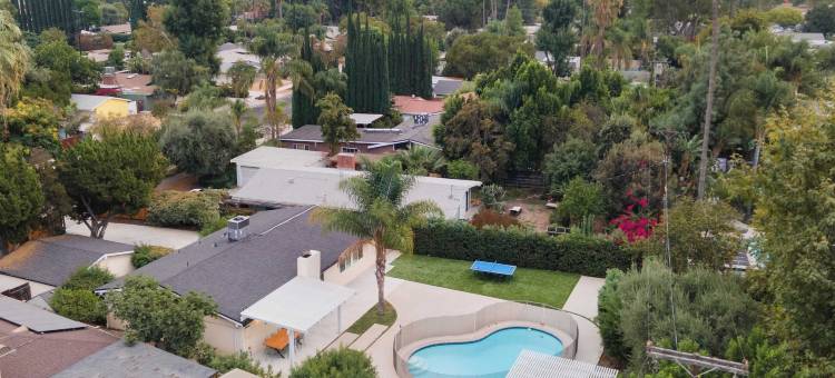 Avantstay西谷大院带泳池！(West Valley by Avantstay Large Yard w/ Pool!)图片