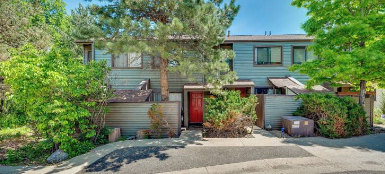 美丽的博尔德联排别墅：步行到CU和珍珠街！(Beautiful Boulder Townhome Walk to CU and Pearl St!)图片