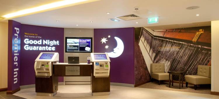 特罗布里奇普瑞米尔酒店(Premier Inn Trowbridge)图片