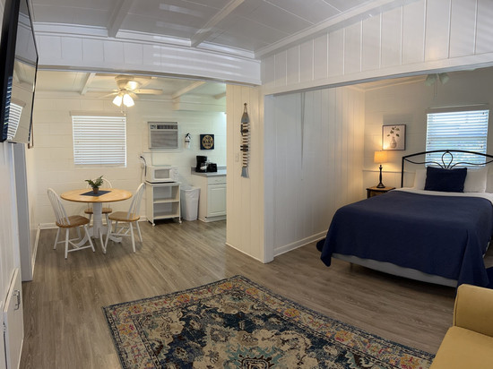 霍图恩兰丁海滨度假村