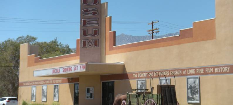 步道汽车旅馆(Trails Motel)图片