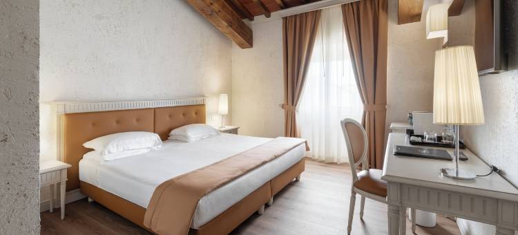 切塔尔多酒店(LHP Hotel Certaldo)图片