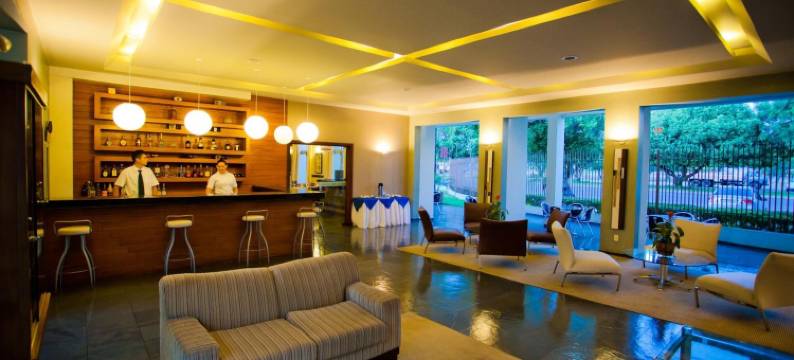 艾帕纳广场酒店(Aipana Plaza Hotel)图片