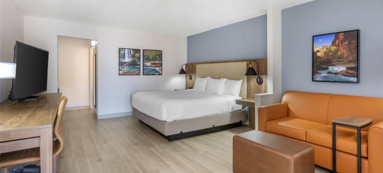 旅人贝斯特韦斯特优质套房酒店(Best Western Plus A Wayfarers Inn and Suites)图片