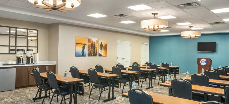 希尔顿欢朋套房酒店-派恩布鲁夫(Hampton Inn & Suites Pine Bluff)图片