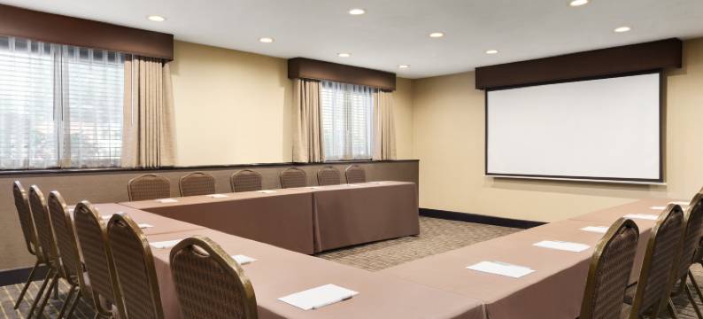 希尔顿欢朋酒店-波特兰克拉卡玛斯(Hampton Inn Portland/Clackamas)图片