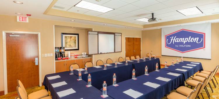 奎雷塔罗希尔顿欢朋酒店(Hampton Inn by Hilton Queretaro Tecnologico)图片