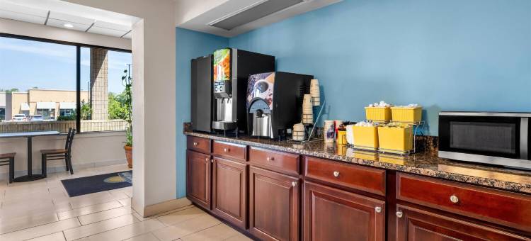 胡佛伯明翰温德姆戴斯酒店(Days Inn by Wyndham Hoover Birmingham)图片