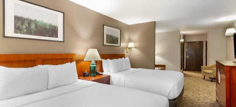 菲尔莫尔 I-15 凯艺套房酒店(Quality Inn & Suites Fillmore I-15)图片