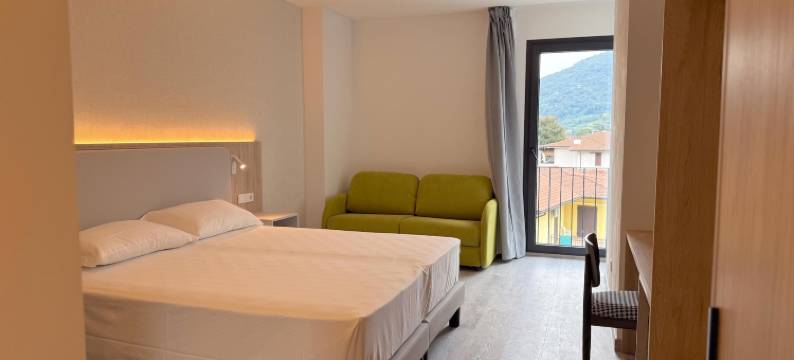 湖泊及更多套房酒店(Lake and More Suite Hotel)图片