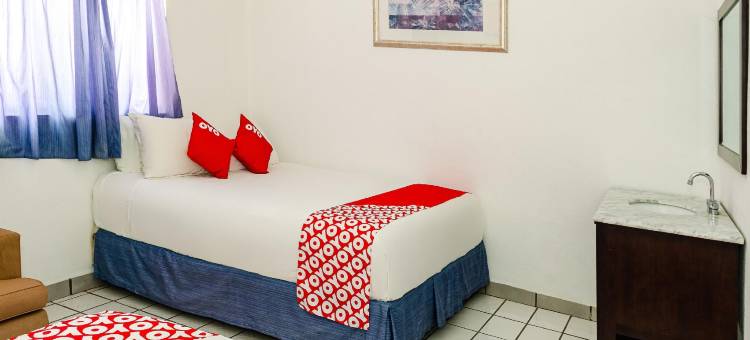 OYO酒店卡波德尔苏尔-卡波圣卢卡斯(OYO Hotel Cabo Del Sur, Cabo San Lucas)图片