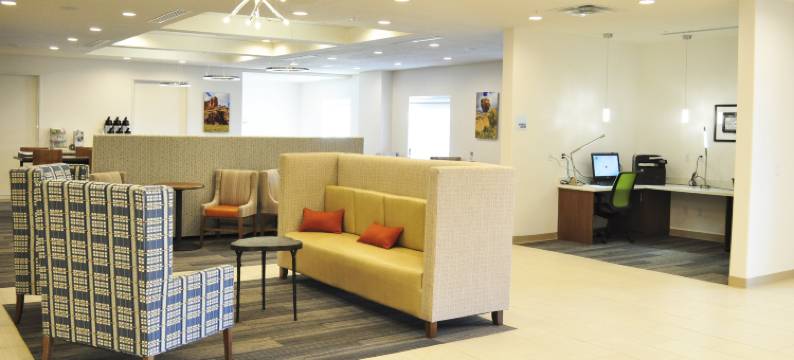 布莱斯智选假日套房酒店(Holiday Inn Express & Suites PRICE by IHG)图片