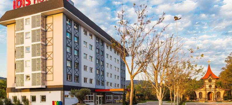 宜必思伊格雷日尼亚酒店(Ibis Igrejinha)图片