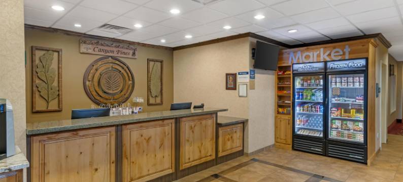 松树峡谷贝斯特韦斯特优质酒店(Best Western Plus Canyon Pines)图片