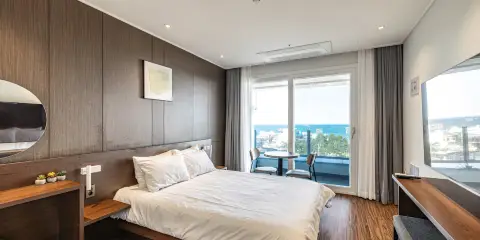Richeville Signature Hotel and Residence