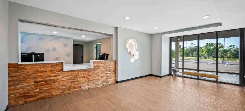 Echo Suites Extended Stay by Wyndham Naples图片