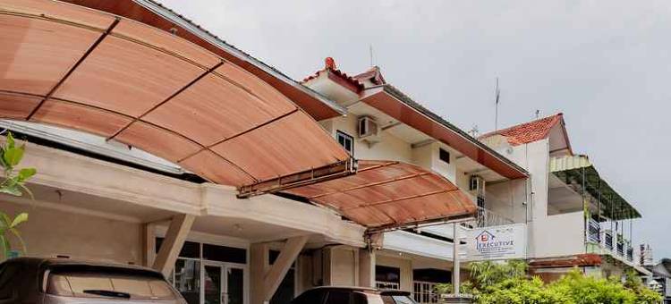 乌尔班维尤行政公寓酒店-三宝垄-由红门酒店管理(Urbanview Hotel Executive Residence Semarang by RedDoorz)图片