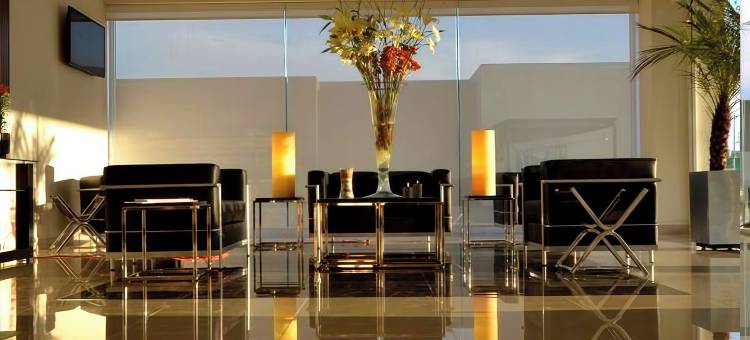 洛伊斯快捷蒙特雷机场拉费酒店(Hotel Lois Express Monterrey Aeropuerto la Fe)图片