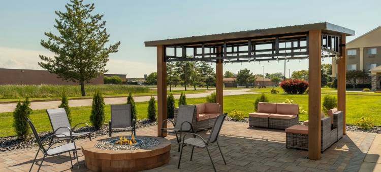萨吉诺万枫酒店(Fairfield Inn & Suites Saginaw)图片