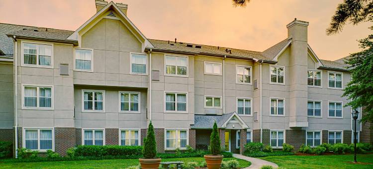 亚特兰大诺克罗斯居家酒店/桃树角(Residence Inn Atlanta Norcross/Peachtree Corners)图片