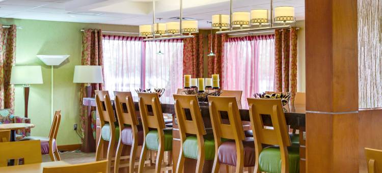 哈利森大学希尔顿欢朋酒店(Hampton Inn Harrisonburg-University)图片