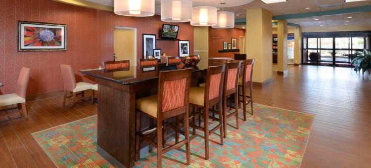 马丁斯维尔欢朋酒店(Hampton Inn Martinsville)图片