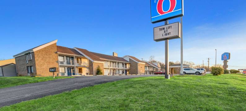 维珍尼亚希尔斯维尔 6 号汽车旅馆(Motel 6 Hillsville, VA)图片