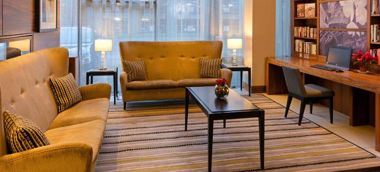 伦敦克罗伊登希尔顿欢朋酒店(Hampton by Hilton London Croydon)图片