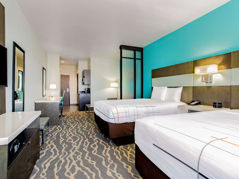 沃思堡北湖拉昆塔温德姆套房酒店