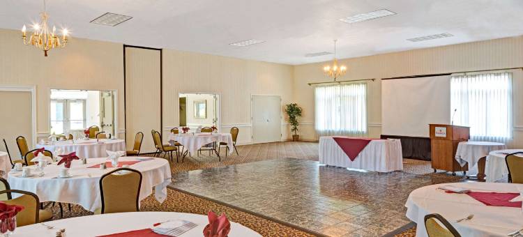 萨科旧果园海滩地区华美达酒店(Ramada by Wyndham Saco/Old Orchard Beach Area)图片