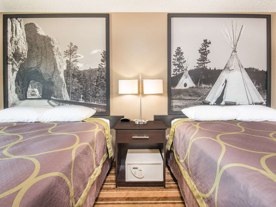 米勒温德姆速8酒店