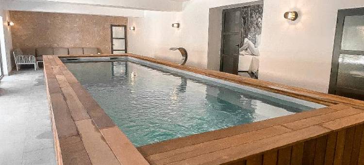 贝斯特韦斯特卡萨比安卡酒店，室内和室外游泳池(Best Western Hotel Casa Bianca)图片