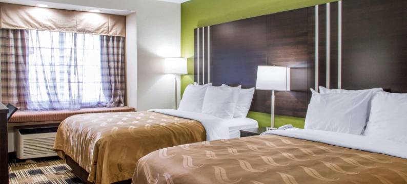 凯艺套房酒店-玛姬谷(Quality Inn & Suites Maggie Valley - Cherokee Area)图片