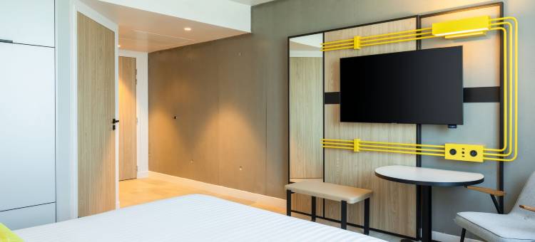 巴黎克雷泰尔万怡酒店(Courtyard by Marriott Paris Créteil)图片
