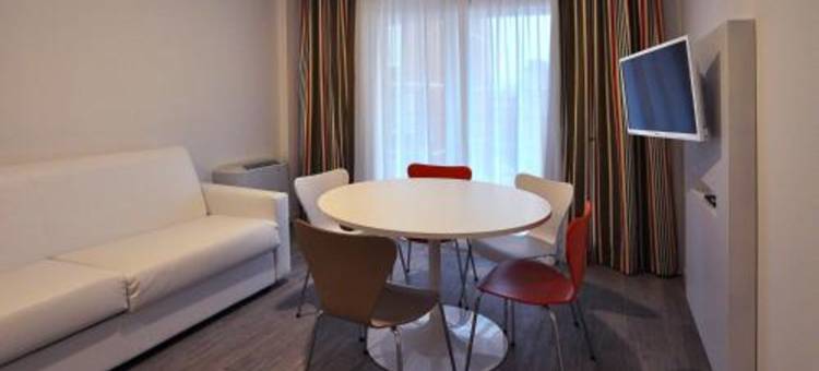 阿奇博尔迪BB公寓式酒店(BB Hotels Aparthotel Arcimboldi)图片