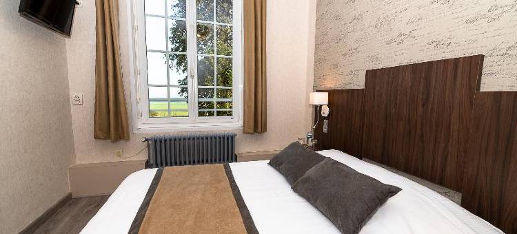 罗吉斯_拉萨皮尼埃酒店餐厅(Logis - Hotel Restaurant la Sapinière)图片