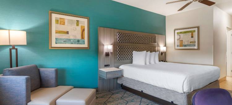 沃斯科贝斯特韦斯特优质套房酒店(Best Western Plus Wasco Inn  Suites)图片