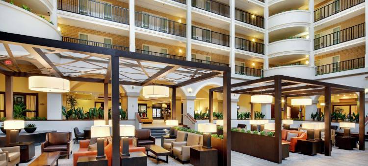 达拉斯中央公园区希尔顿希尔顿安泊酒店(Embassy Suites by Hilton Dallas Park Central Area)图片