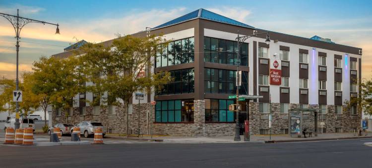 布鲁克林海湾贝斯特韦斯特优质酒店(Best Western Plus Brooklyn Bay Hotel)图片