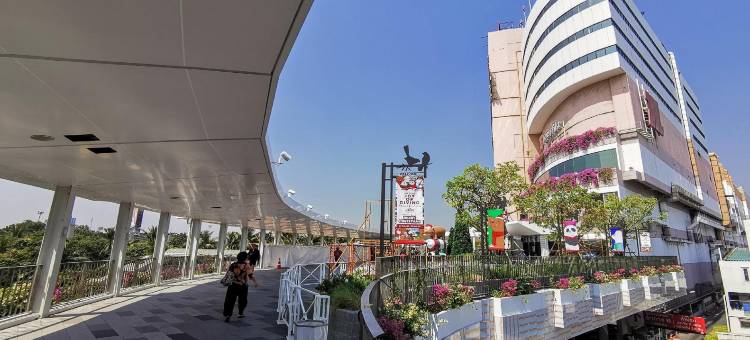 超级OYO 498 拉达万别墅酒店(Super OYO 498 Ladawan Villa)图片