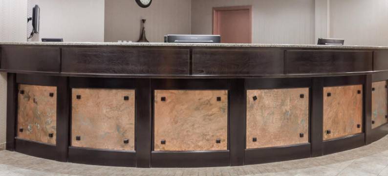 埃德森温德姆速8酒店(Super 8 by Wyndham Edson)图片