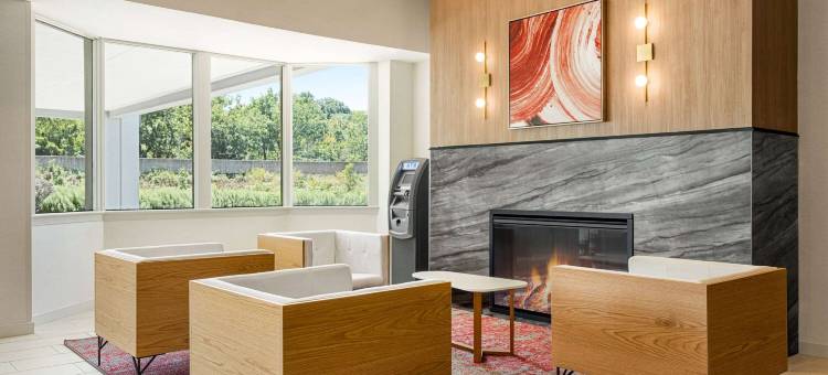 温德姆华美达阿伦敦/伯利恒(Ramada by Wyndham Allentown/Bethlehem)图片