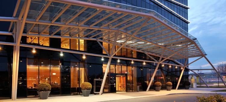 卢布尔雅那丽笙广场酒店(Radisson Blu Plaza Hotel, Ljubljana, Si)图片