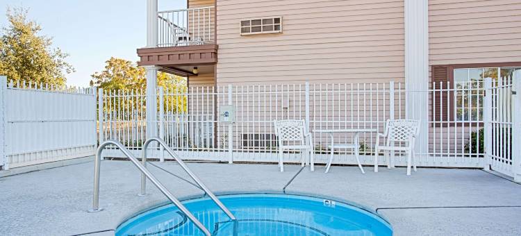 奥罗维尔速8酒店(Super 8 by Wyndham Oroville)图片