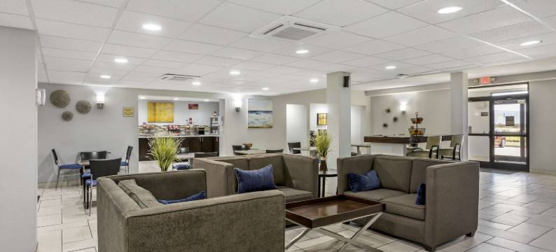 琼斯伯勒贝斯特韦斯特优质套房酒店(Best Western Plus Jonesboro Inn  Suites)图片