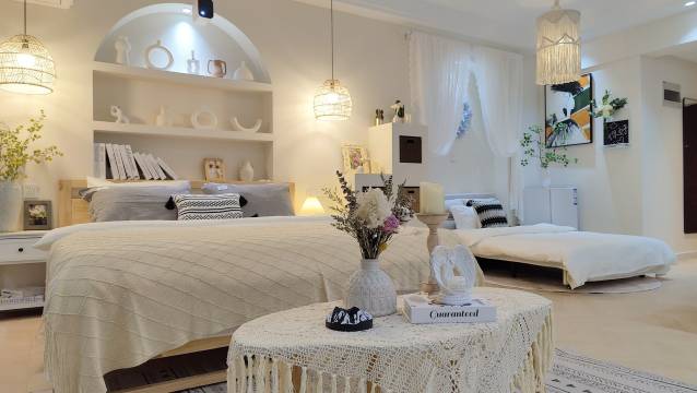 开封松果书雨民宿(星光天地店)