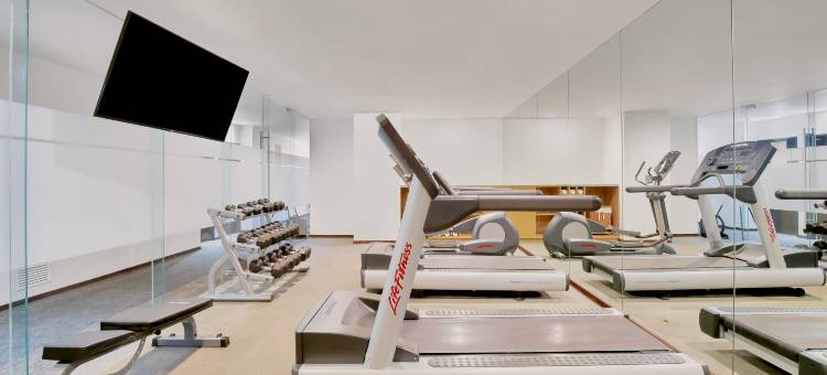 南因苏尔根特斯费斯塔酒店(Fiesta Inn Insurgentes Sur)图片