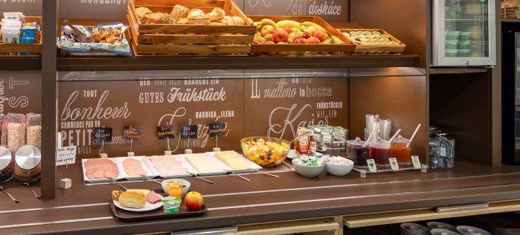 法兰克福哈恩机场B&B酒店(B&B HOTEL Frankfurt-Hahn Airport)图片